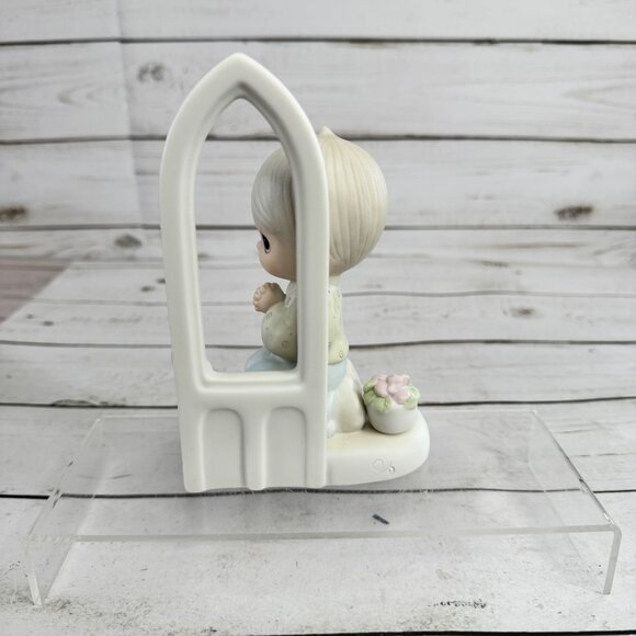 Precious Moments “Worship the Lord” Figurine First Communion Cake Topper 102229 - Picture 4 of 6